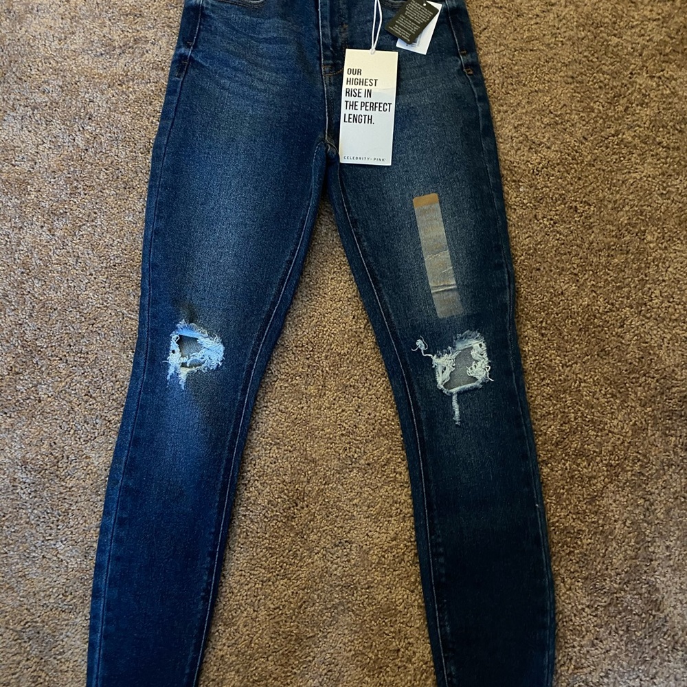 Celebrity pink skinny jeans